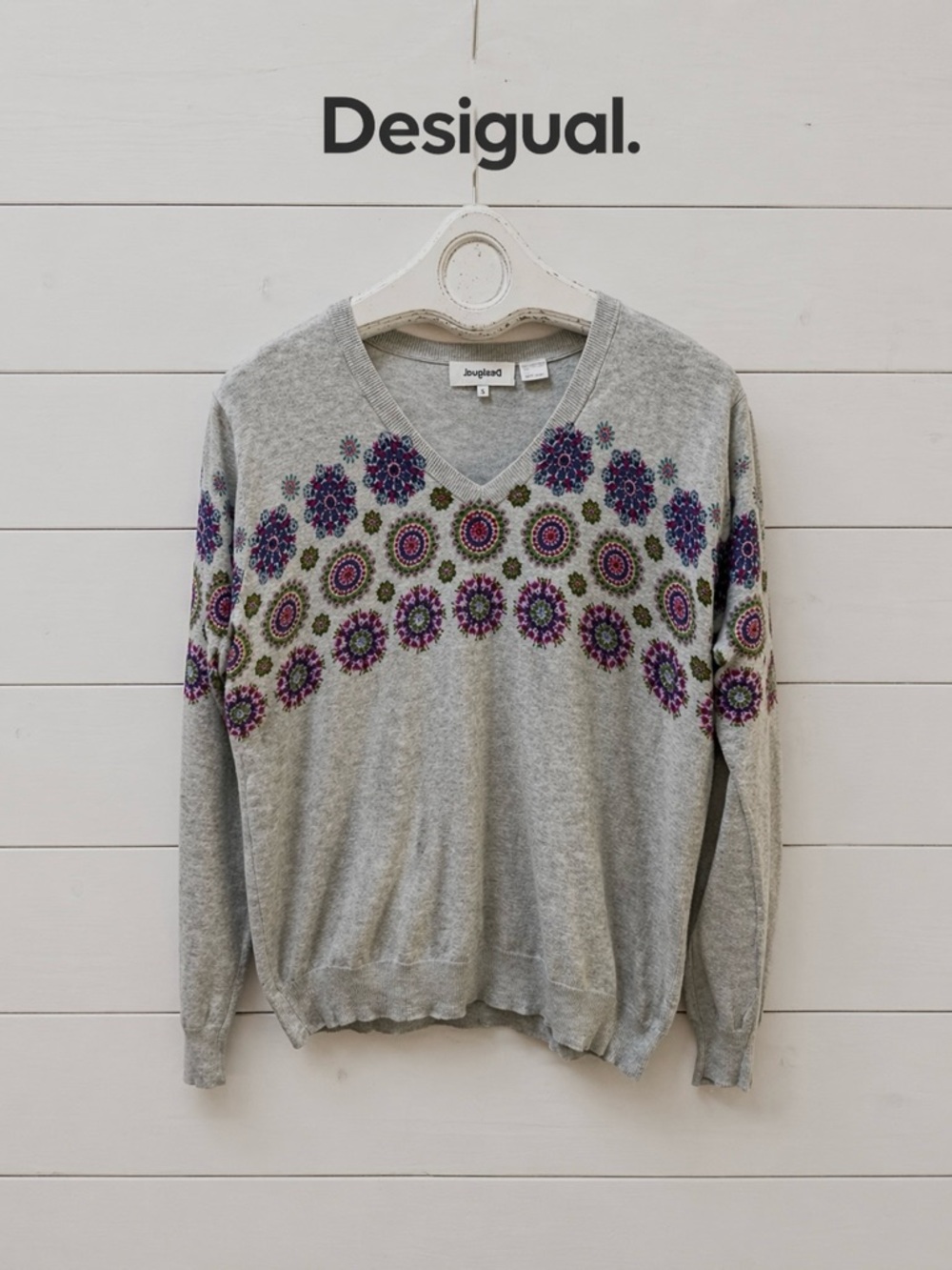 DESIGUAL – GREY SWEATER WITH STONE DETAILS – SIZE S